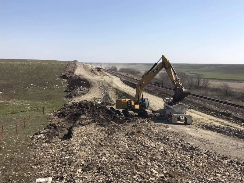 Photo is taken during Excavation of the Mainline in the Flint Hills of Kansas.  This excavation is part of the Overall 2 Million CY of Earthwork that was part of the Project.  The Emporia Project was a 55 Mile mainline expansion of the BNSF Transcon thru central Kansas.