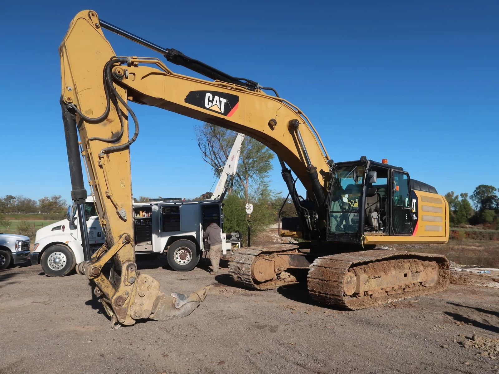 Image for 2011 CAT 336ELX Excavator (2)