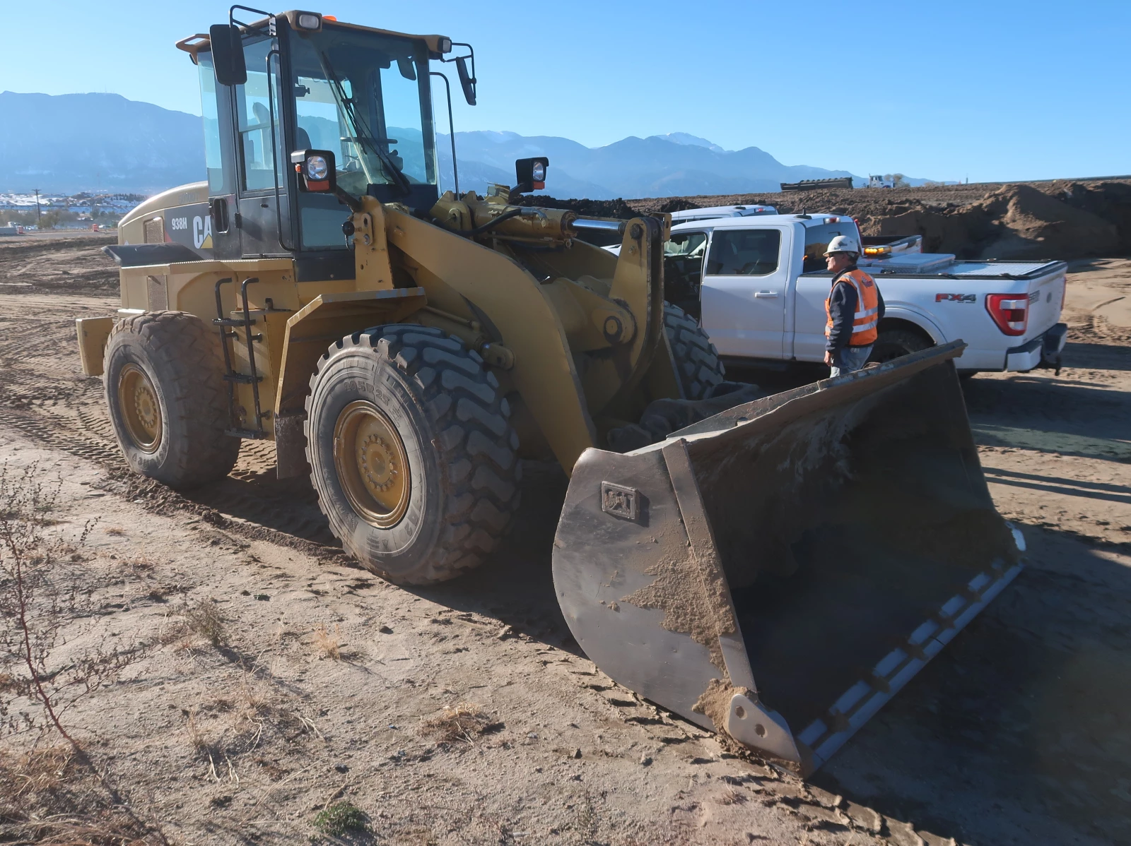 Image for 2010 CAT 938HFQ WHEEL LOADER